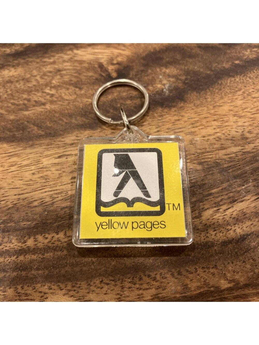 Vintage Promo Keyring YELLOW PAGES Keychain WALKING FINGERS